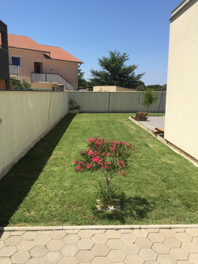 Villa Palatium I Fažana Kültér fotó